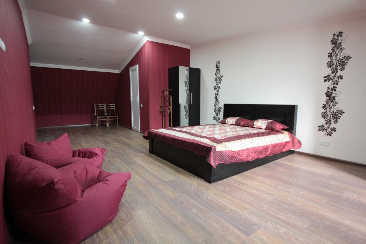 Vazi Hotel Tbilisi Ngoại thất bức ảnh