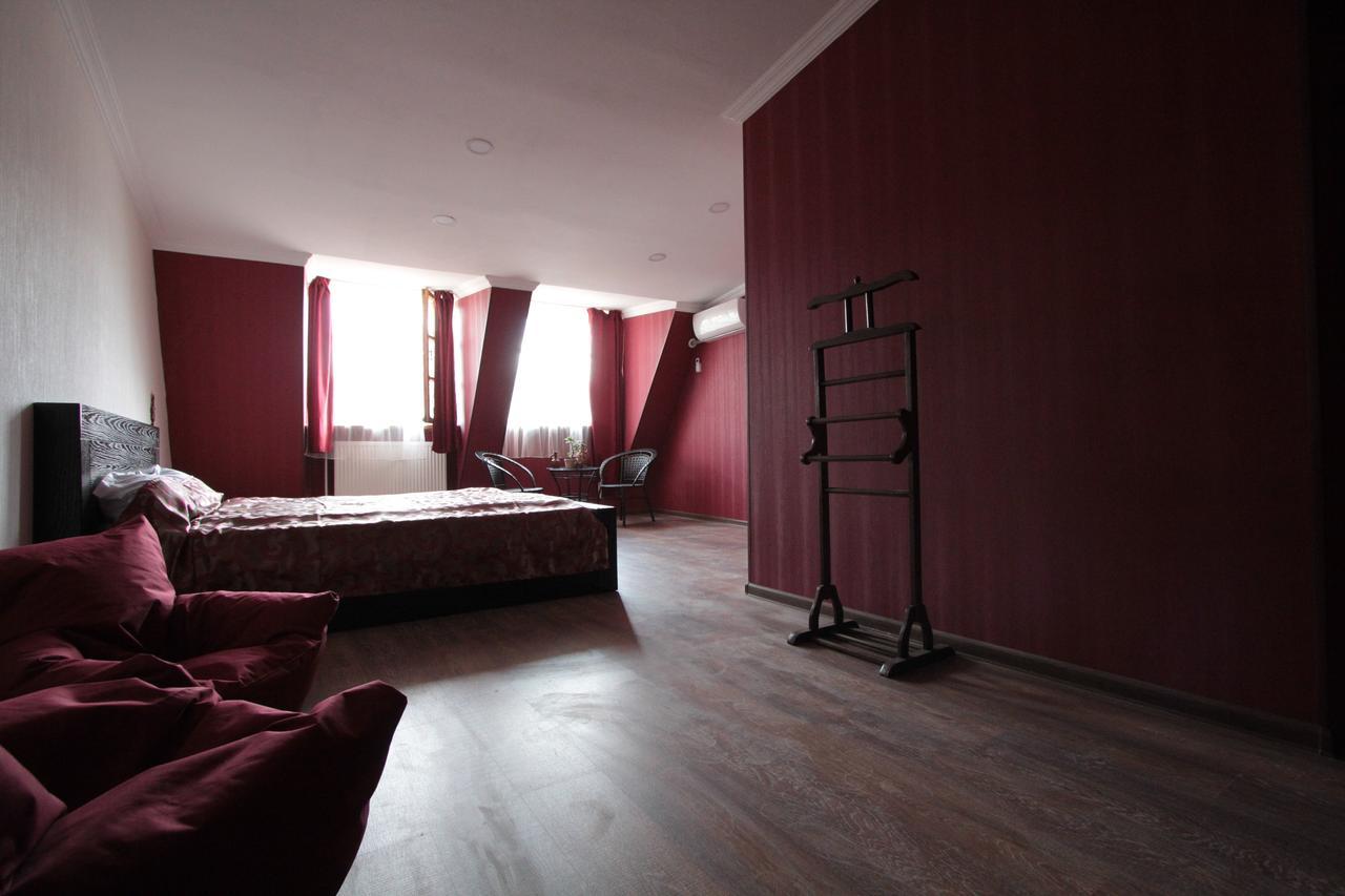 Vazi Hotel Tbilisi Ngoại thất bức ảnh