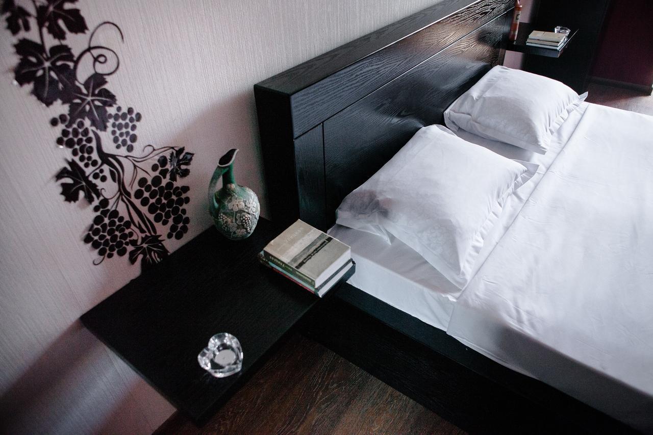 Vazi Hotel Tbilisi Ngoại thất bức ảnh